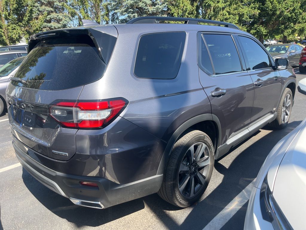 Thumbnail: 2025 Honda Pilot - 3