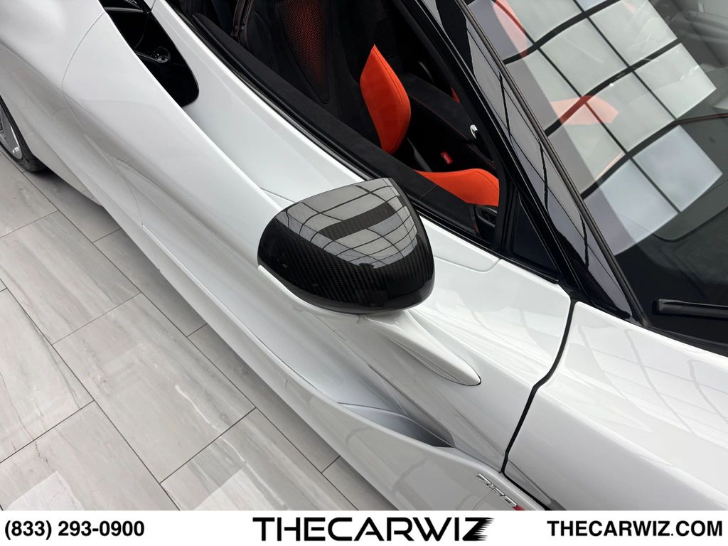 2024 McLaren 750S