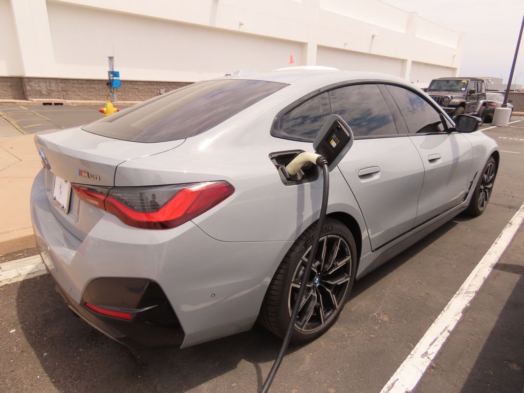 Thumbnail: 2024 BMW i4 - 3