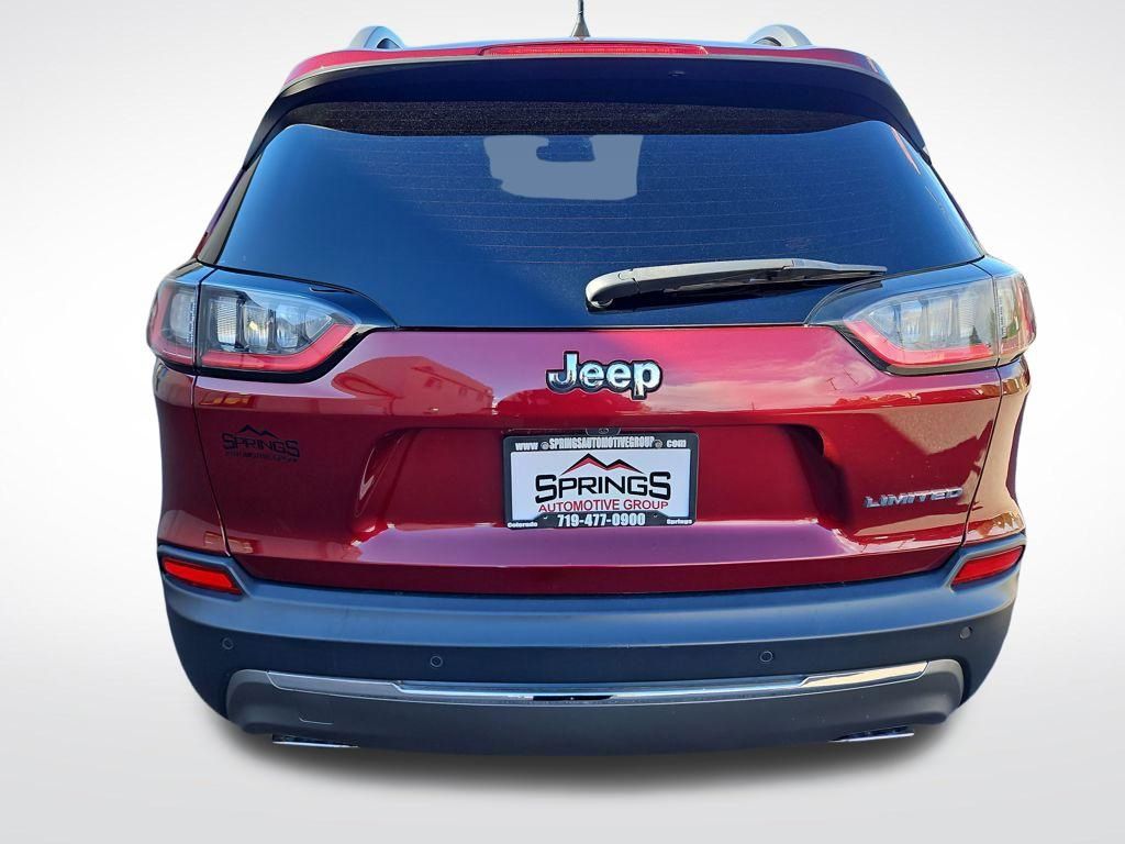 View vehicle photo 4