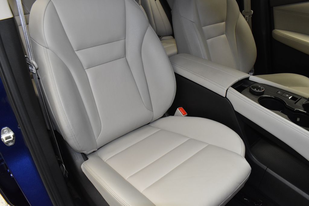 2022 Nissan Rogue SL 26