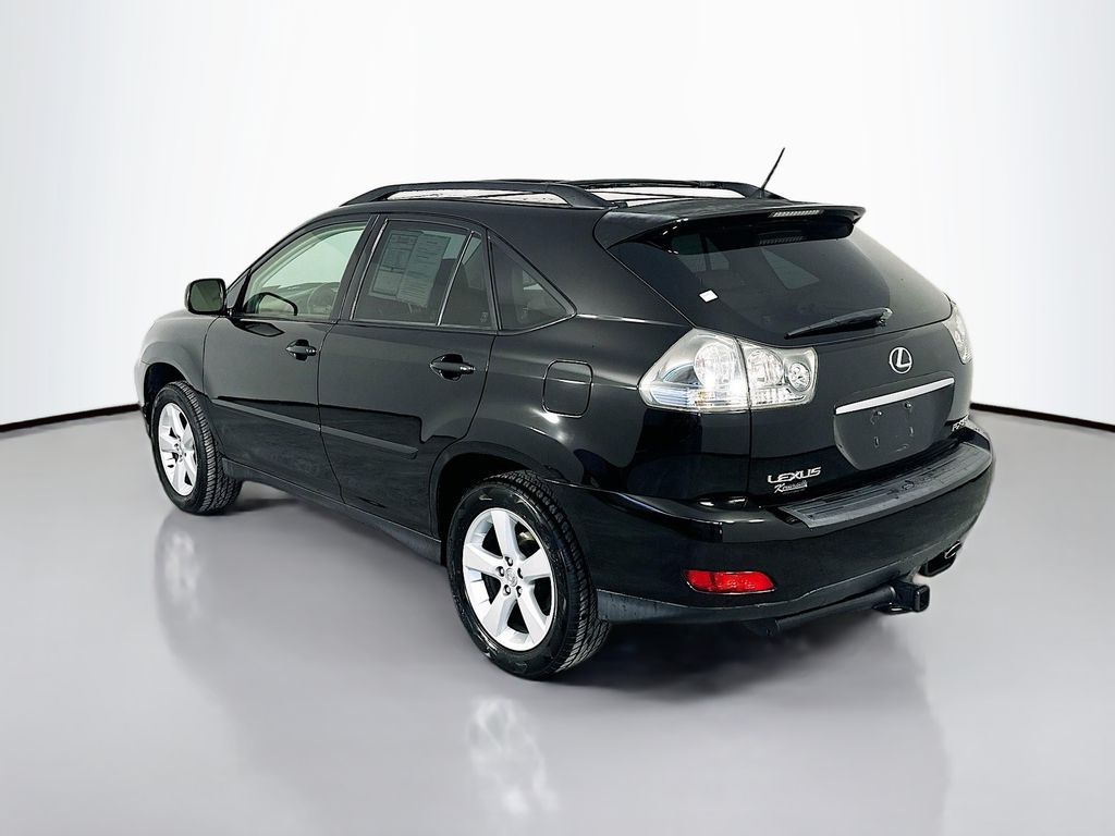 Used 2005 Black Lexus 330 image 5