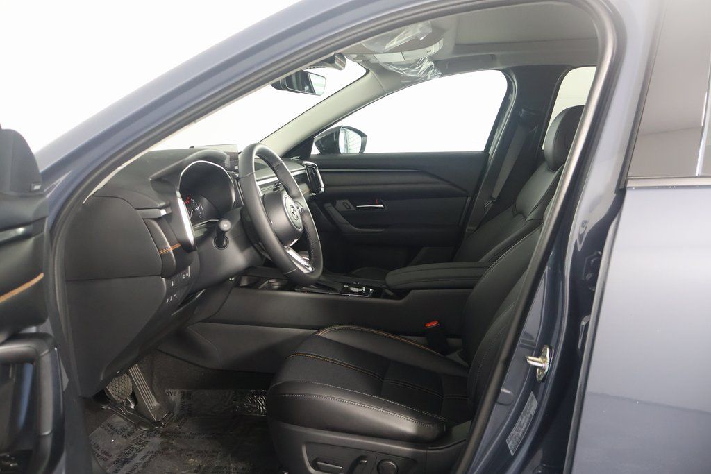 2025 Mazda CX-50 S Premium 5