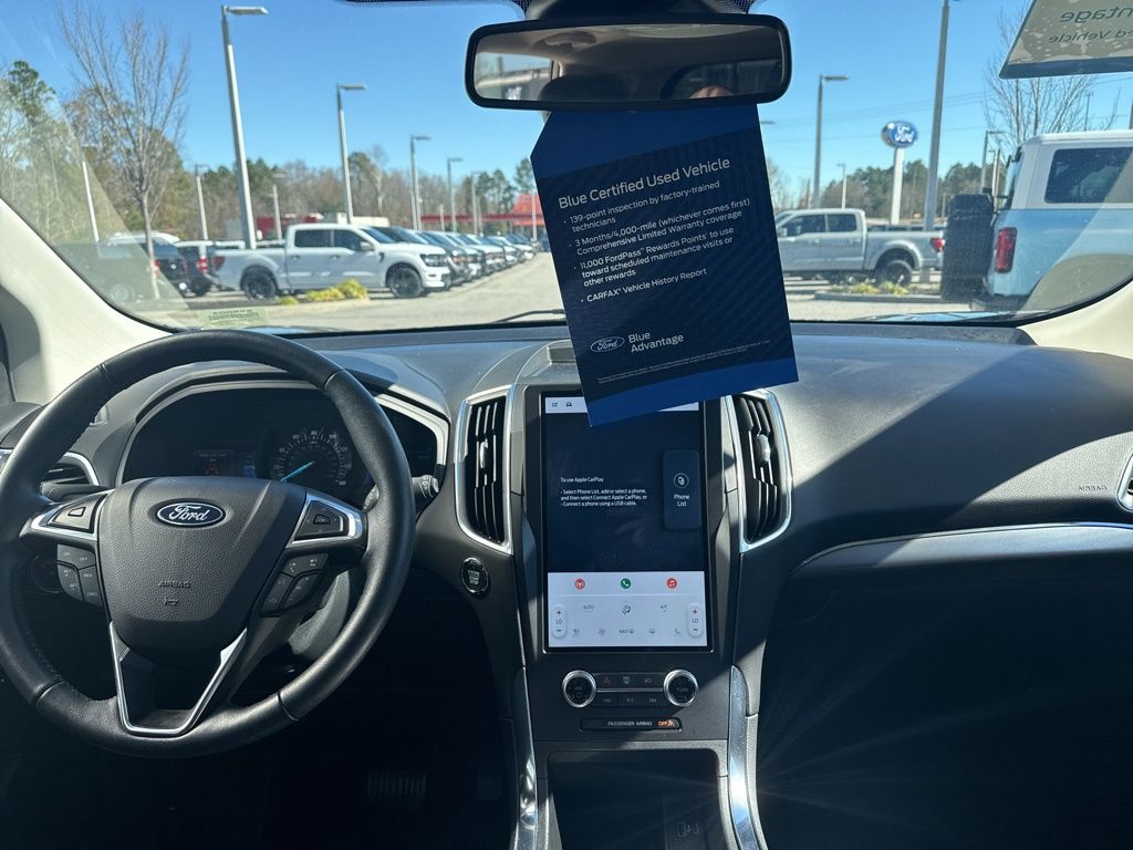 2024 Ford Edge Titanium