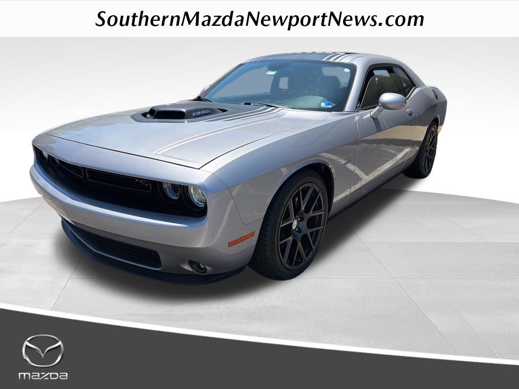 Silver (Billet Clearcoat) 2016 Dodge Challenger R/T Shaker RWD Coupe Rear-Wheel Drive 6-Speed Manual