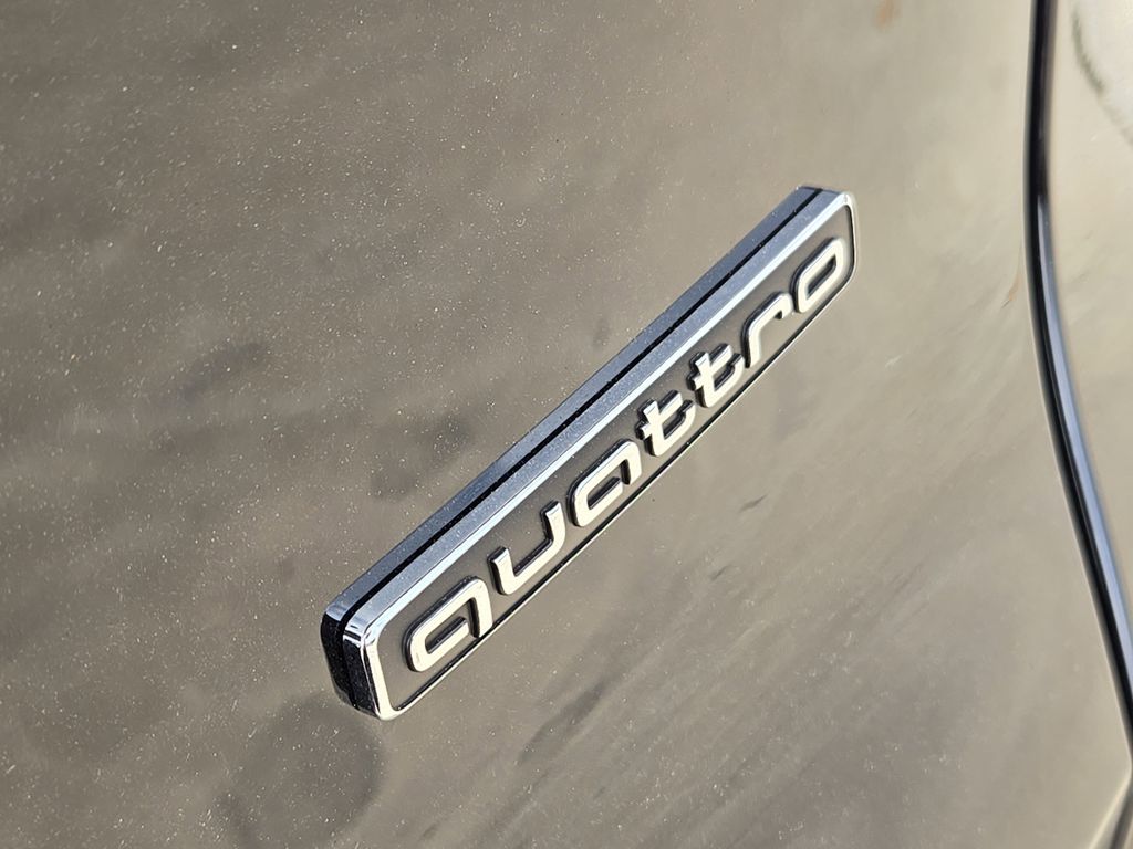 new 2025 Audi Q5 car, priced at $59,030