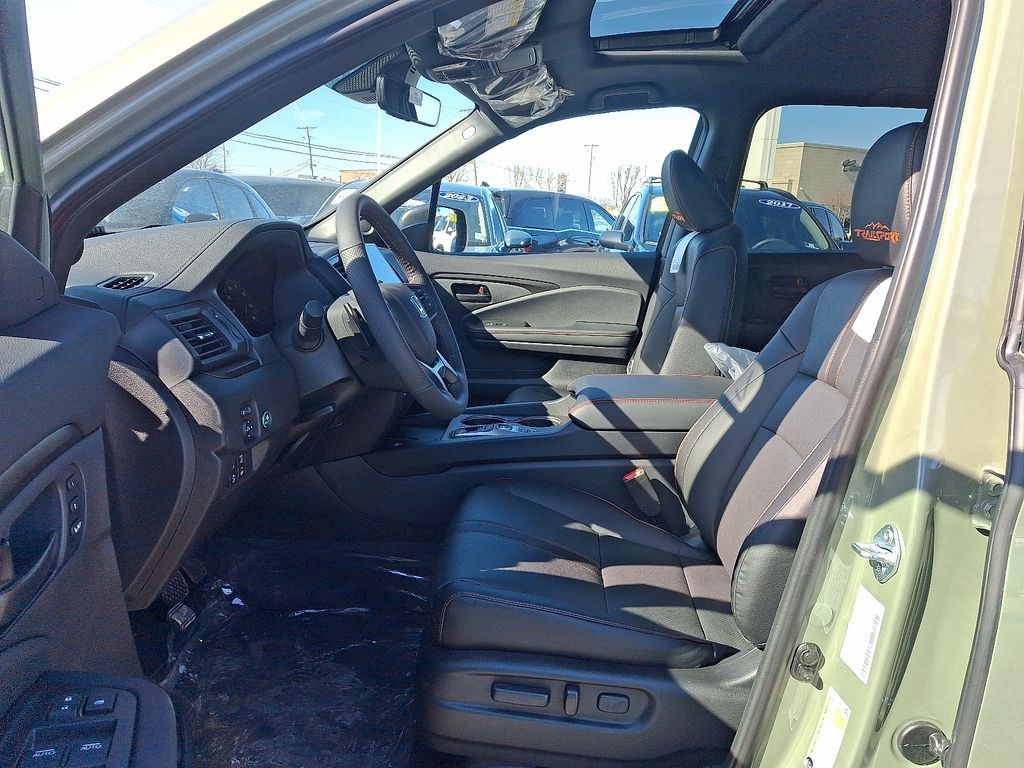 Thumbnail: 2026 Honda Ridgeline - 5