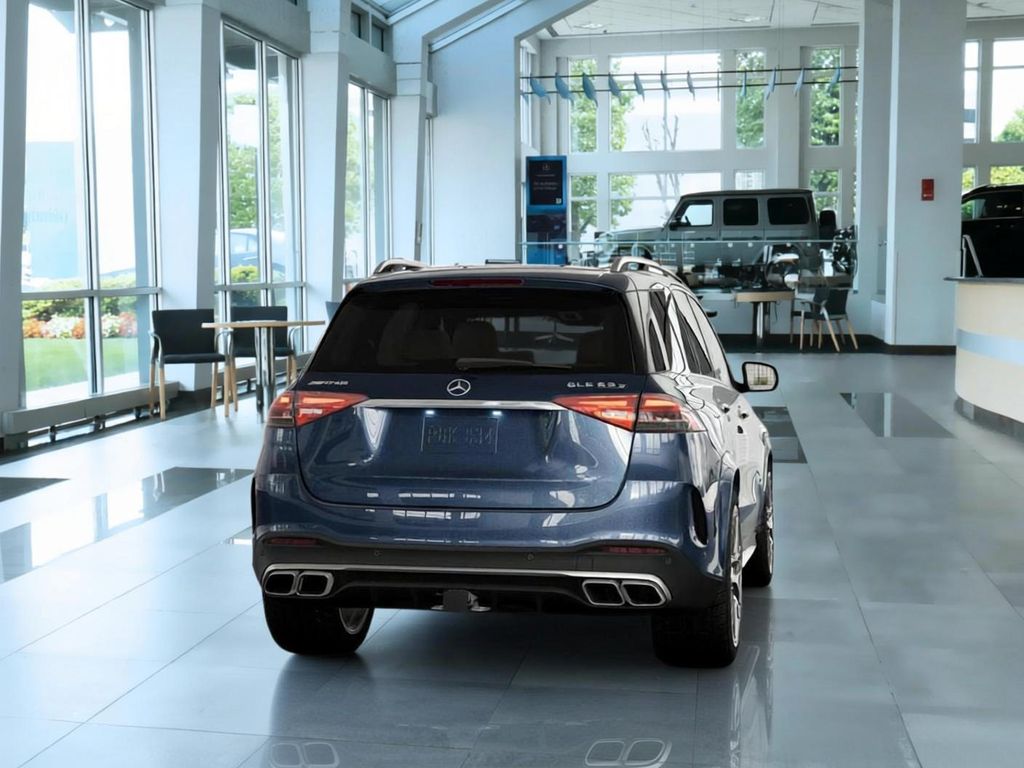 Thumbnail: 2026 Mercedes-Benz GLE - 23