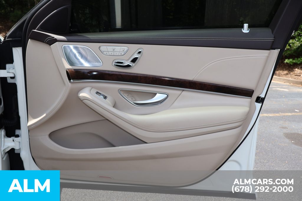 Used 2020 White Mercedes-Benz S 560 image 28