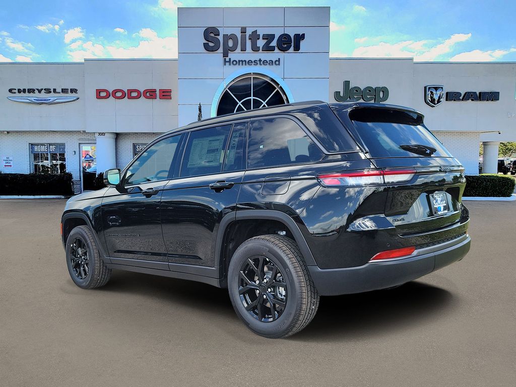 New 2026 Black Jeep Altitude image 3