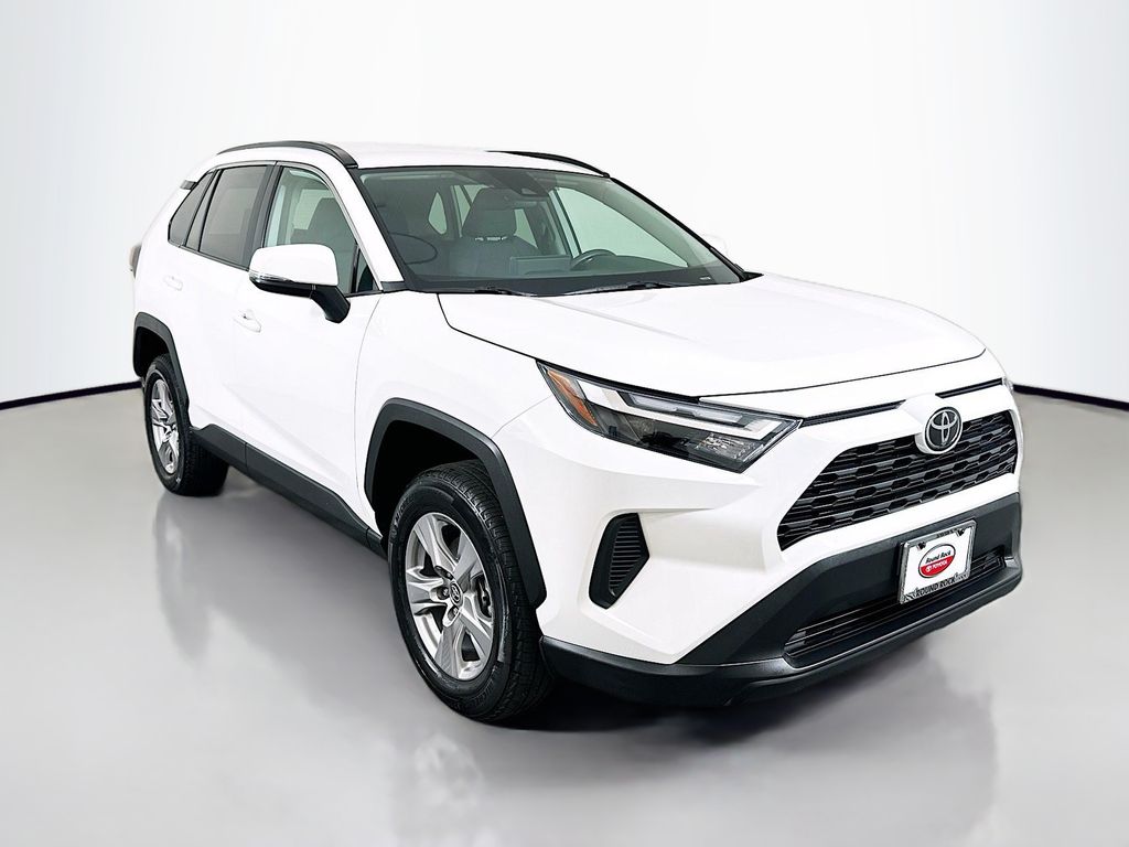 Thumbnail: 2025 Toyota RAV4 - 3