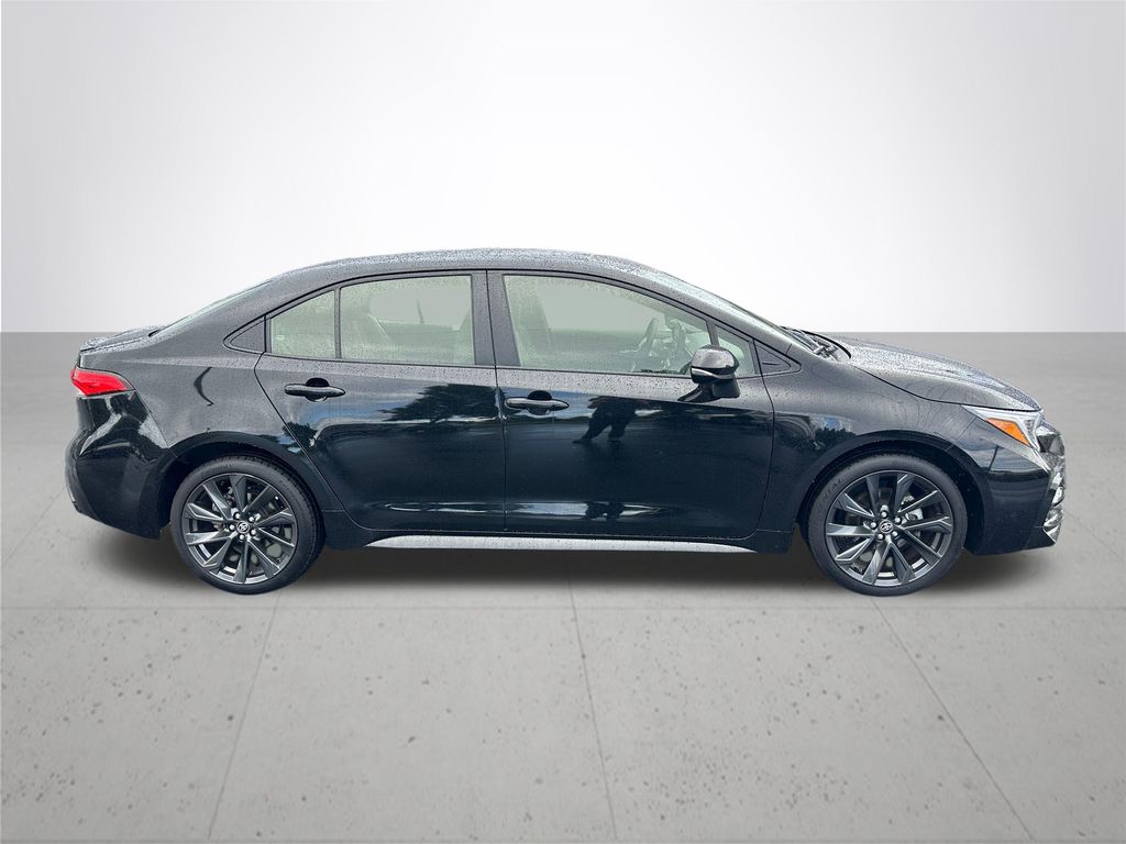 2024 Toyota Corolla Hybrid SE