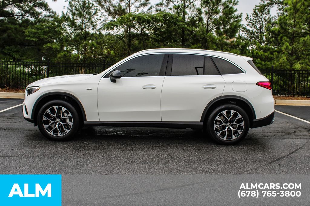 Used 2025 White Mercedes-Benz GLC 350e image 7