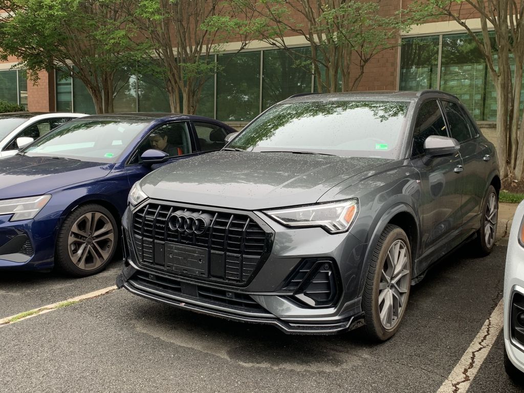 Thumbnail: 2025 Audi Q3 - 3