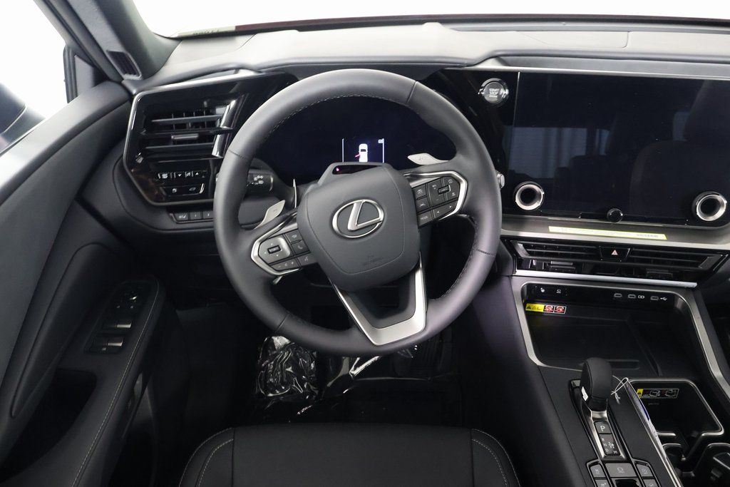 Thumbnail: 2026 Lexus TX - 3