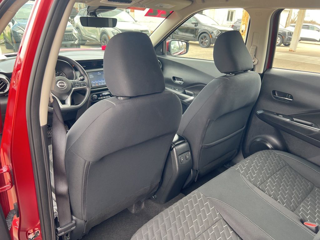 2022 Nissan Kicks SV photo