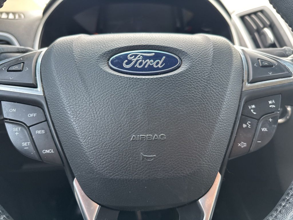 2018 Ford Edge