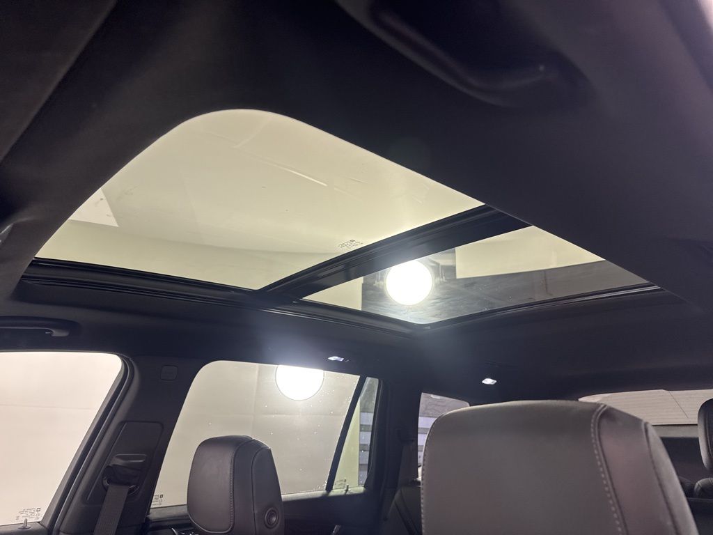 Thumbnail: 2020 Cadillac XT6 - 24