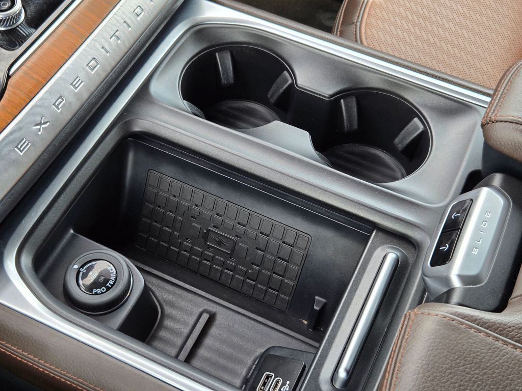 Used 2025 Ford Expedition Max SUV