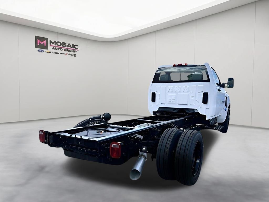 2024 Chevrolet Silverado 6500HD