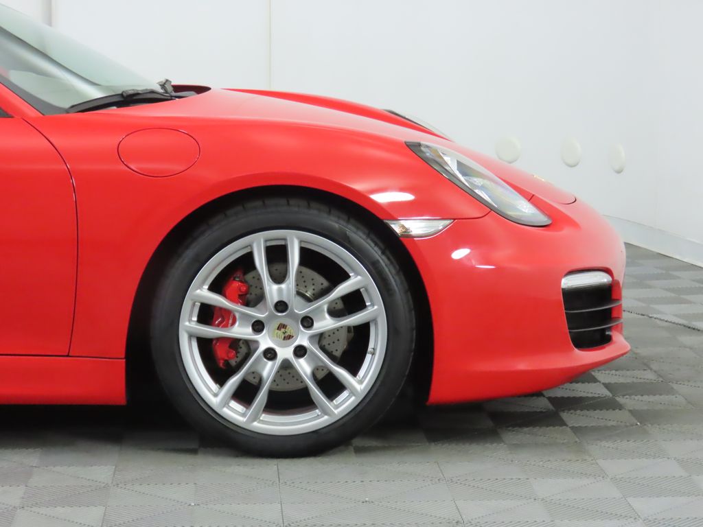 Thumbnail: 2013 Porsche Boxster - 11