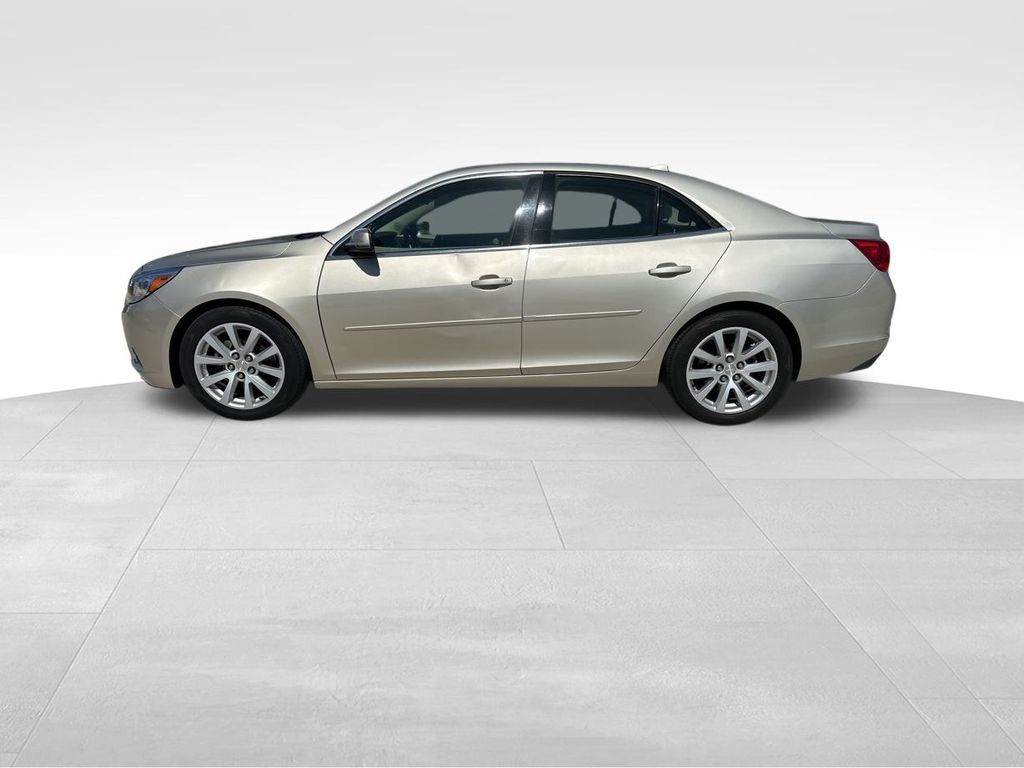 2014 Champagne Silver Metallic Chevrolet Malibu LT FWD Sedan