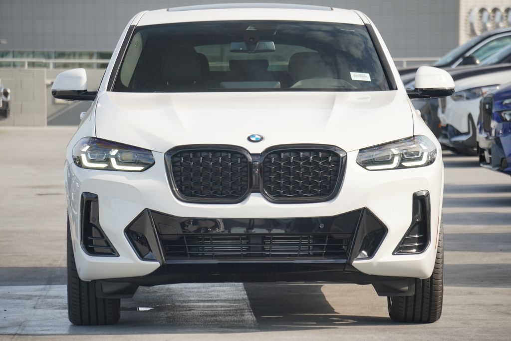 2025 BMW X4 xDrive30i 2