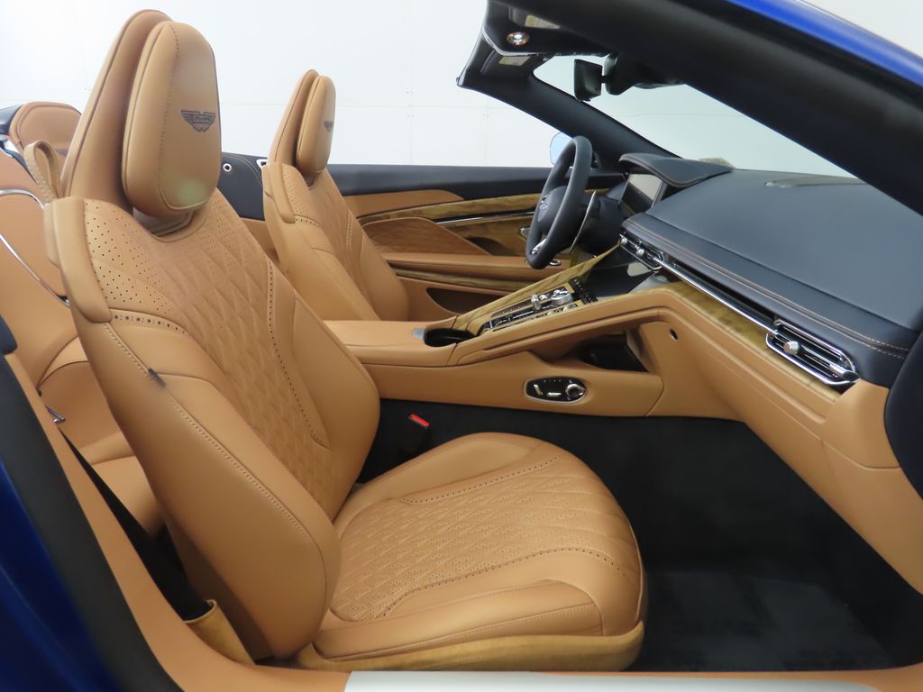 Thumbnail: 2026 Aston Martin DB12 - 28