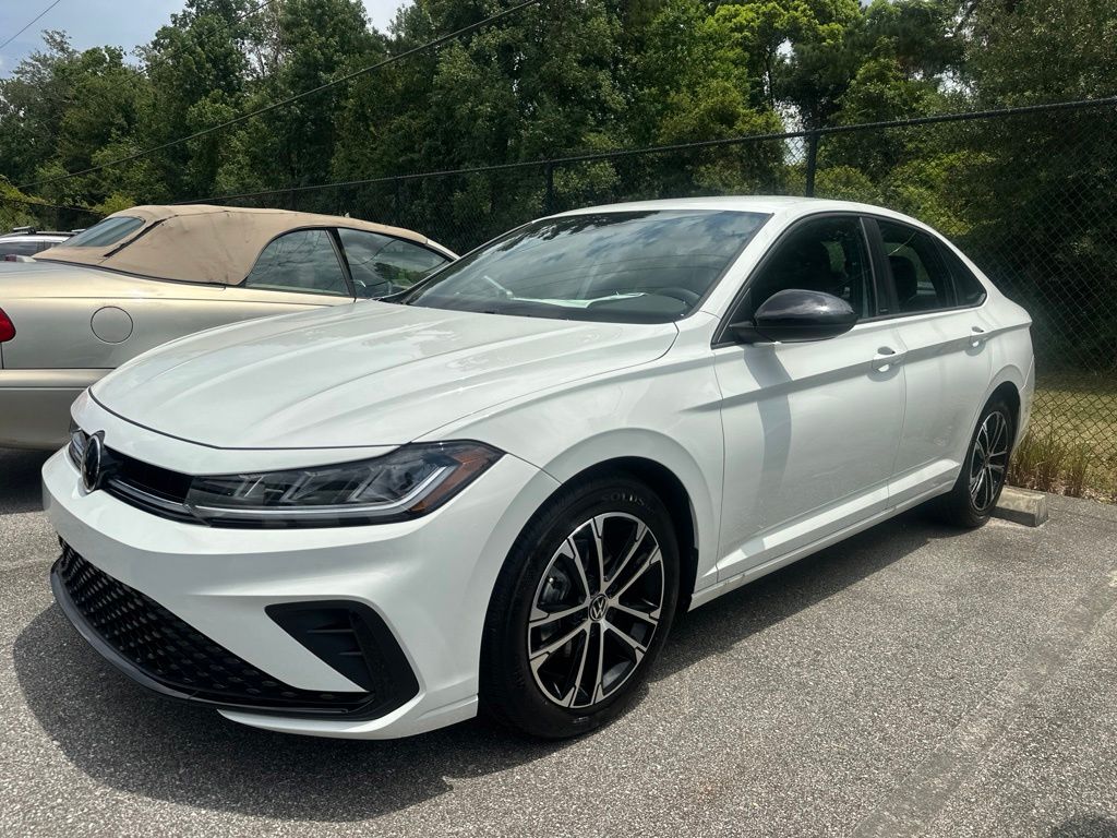 Pure White 2026 Volkswagen Jetta Sedan Front-Wheel Drive 8-Speed Automatic