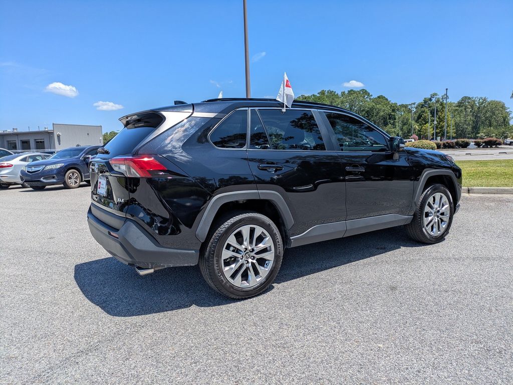 Used 2025 Toyota RAV4 SUV
