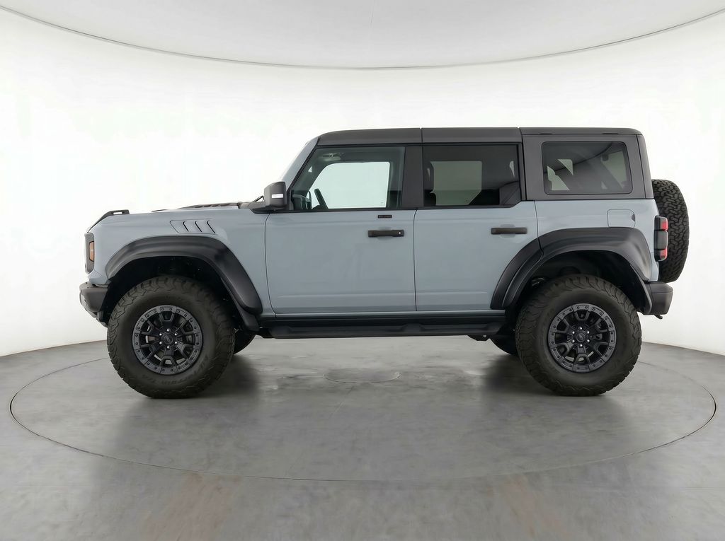 Thumbnail: 2022 Ford Bronco - 5