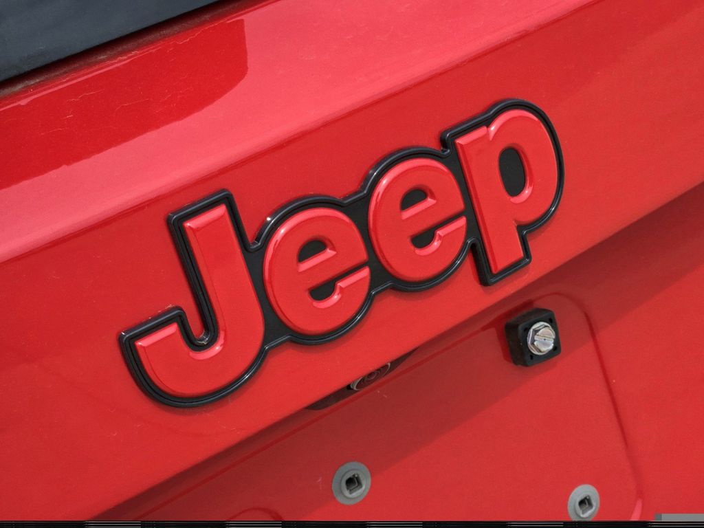 2023 Jeep Renegade  7