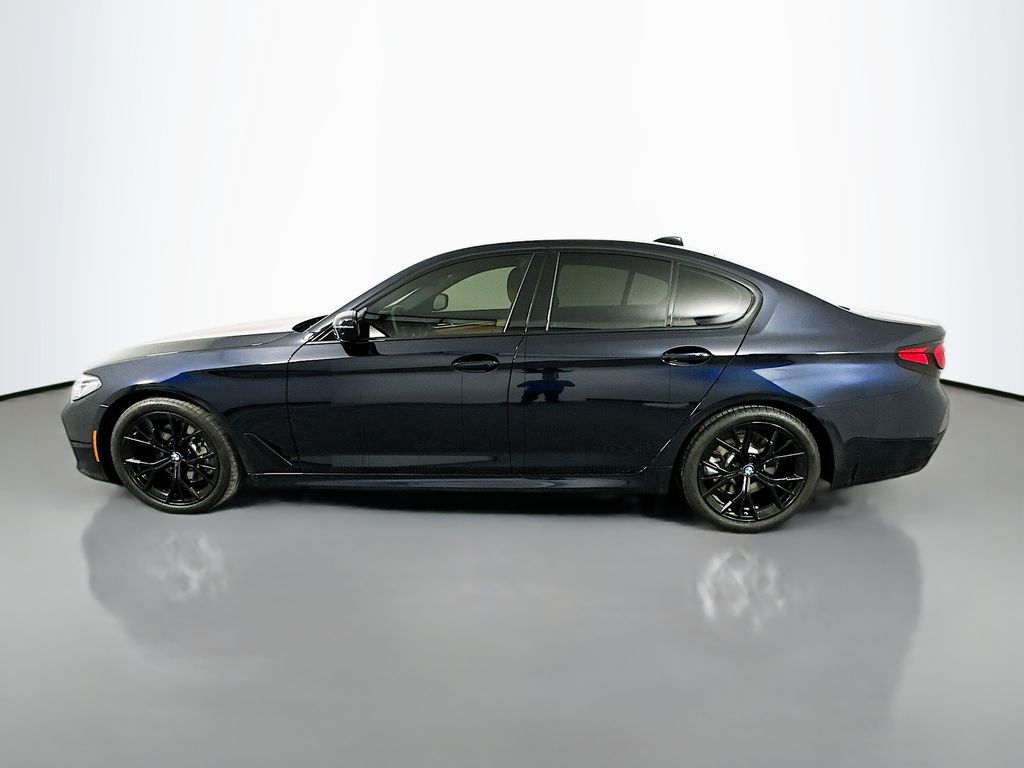 Thumbnail: 2023 BMW 5 Series - 8