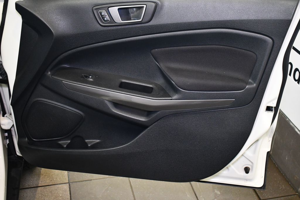 Thumbnail: 2020 Ford EcoSport - 32