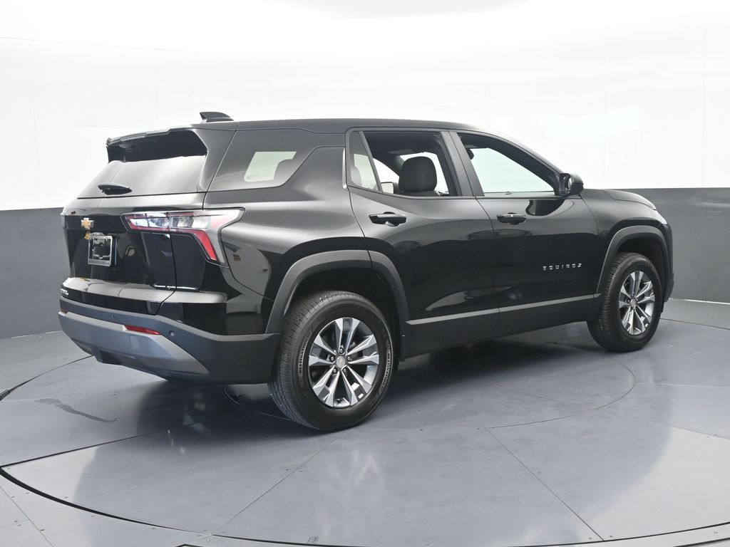 Used 2026 Mosaic Black Metallic Chevrolet LT image 6