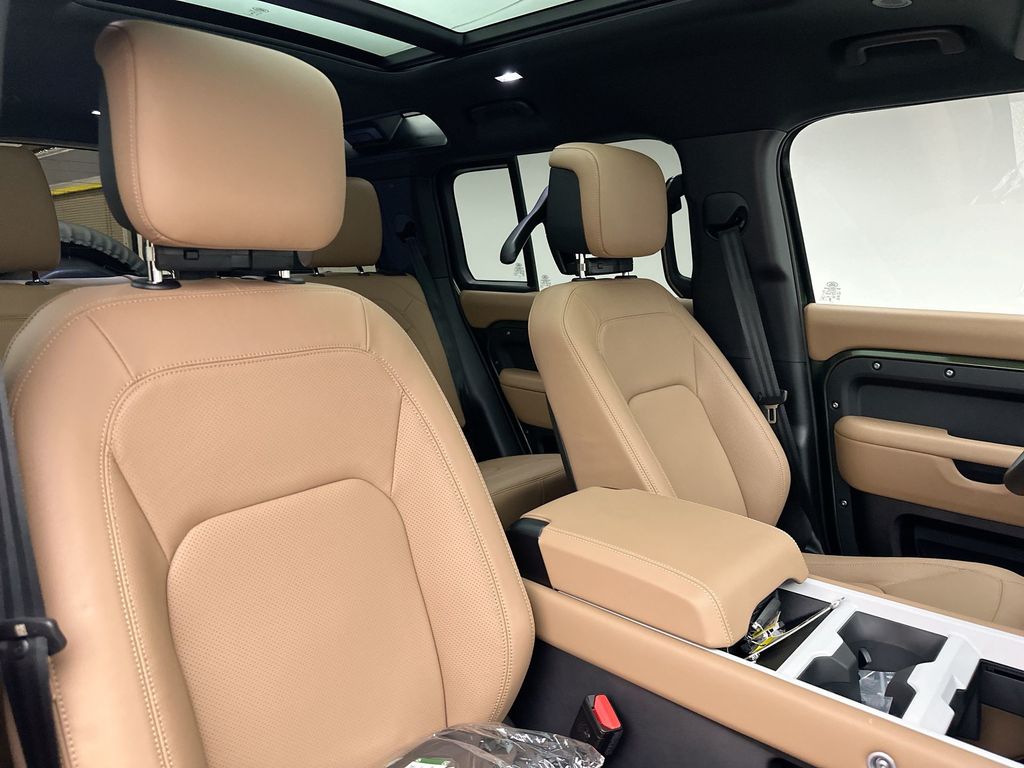 Thumbnail: 2026 Land Rover Defender - 14