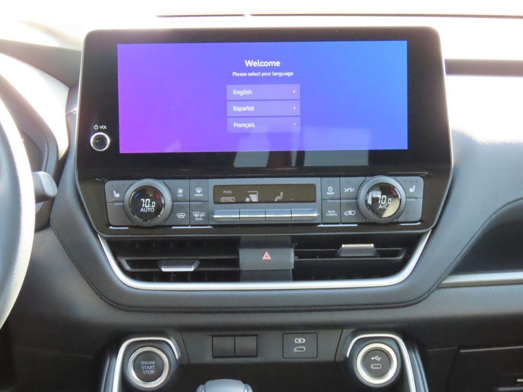 2024 Toyota Grand Highlander XLE 14