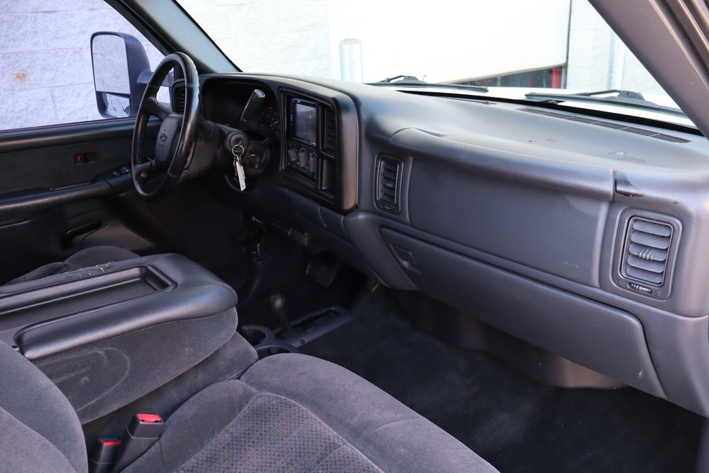 used 2002 Chevrolet Silverado 3500 car, priced at $11,500