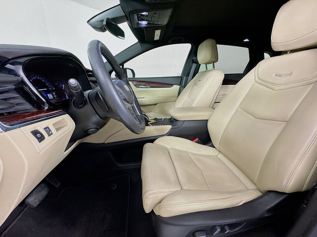 Used Car 2017 Cadillac Xt5  Luxury For Sale Under $15,000 In Austin, Texas