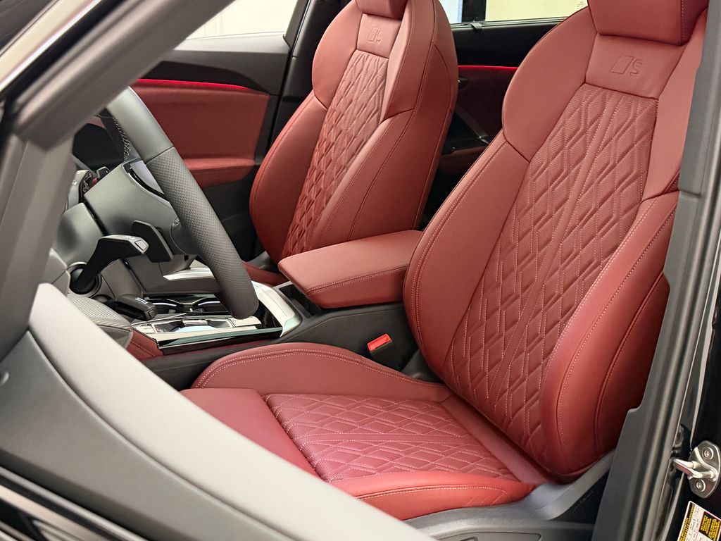 Thumbnail: 2026 Audi SQ5 - 21