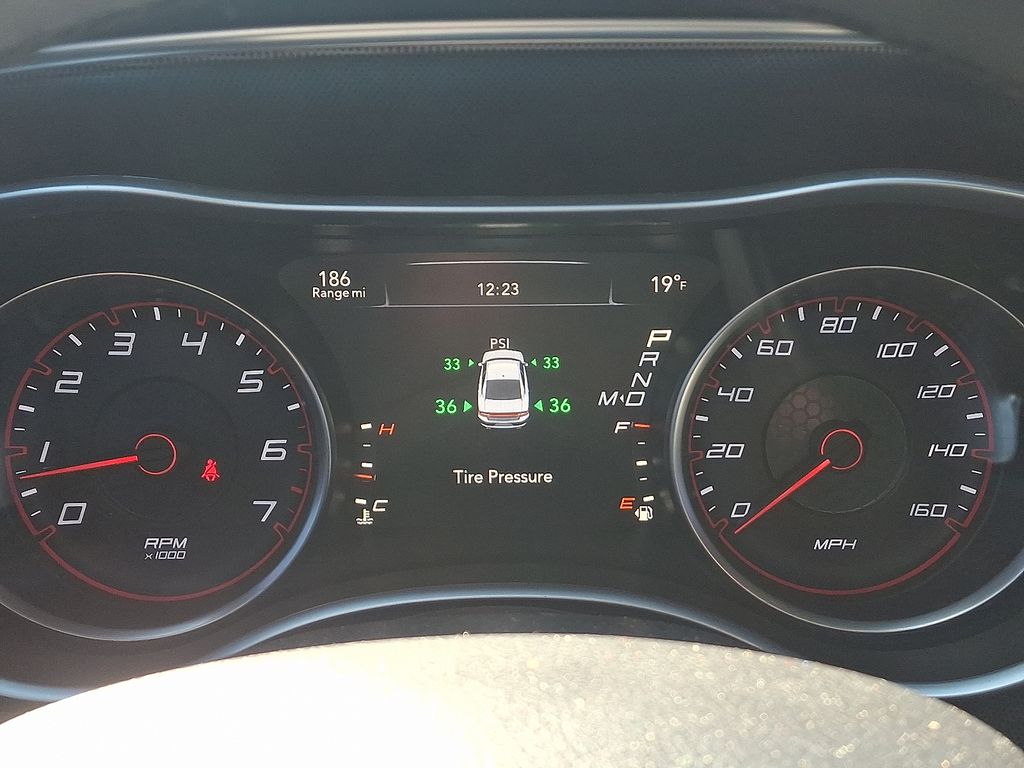 Thumbnail: 2015 Dodge Charger - 20