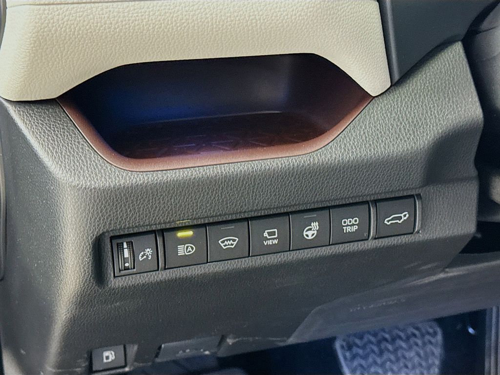 Thumbnail: 2024 Toyota RAV4 - 10