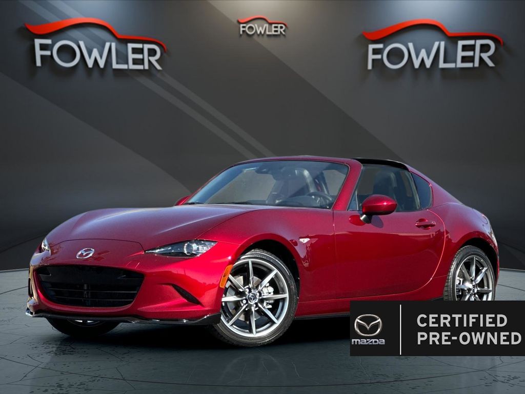 Soul Red Crystal Metallic 2023 Mazda MX-5 Miata Convertible Rear-Wheel Drive 6-Speed Manual