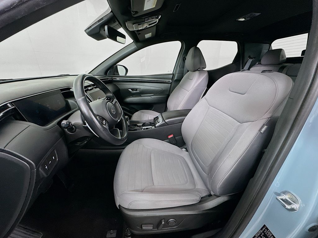 Thumbnail: 2023 Hyundai Santa Cruz - 21