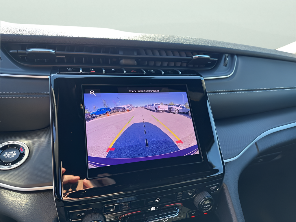 New Car 2025 Jeep Grand Cherokee  Laredo X For Sale Under $40,000 In Austin, Texas