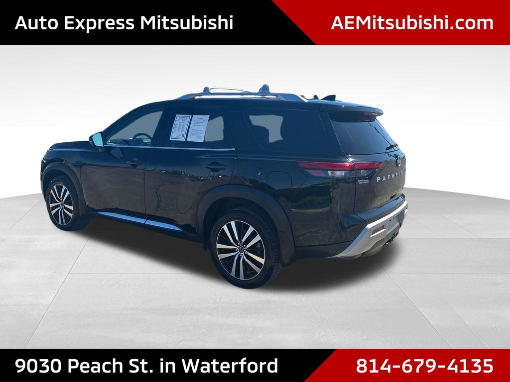 2024 Nissan Pathfinder Platinum Black at South Hills Kia
