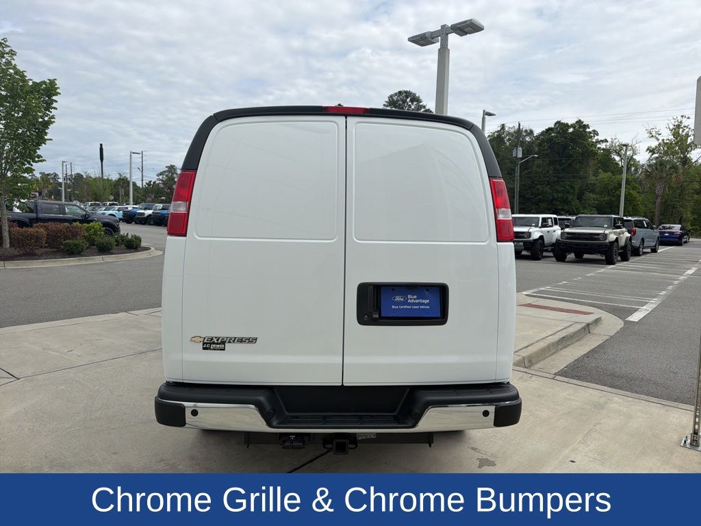 2026 Chevrolet Express Cargo 2500 Extended Wheelbase, WT, RWD