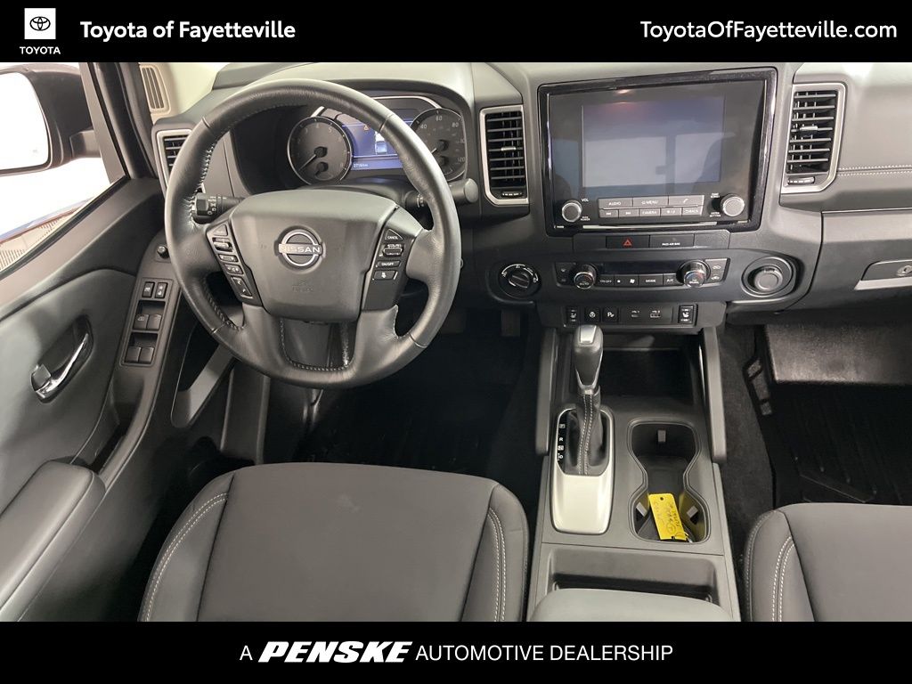2022 Nissan Frontier SV 4