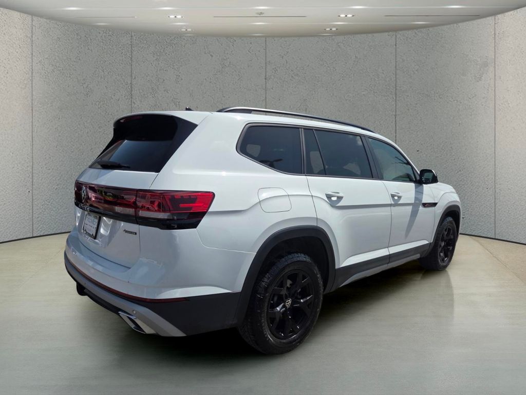 Used 2024 Volkswagen Atlas SUV