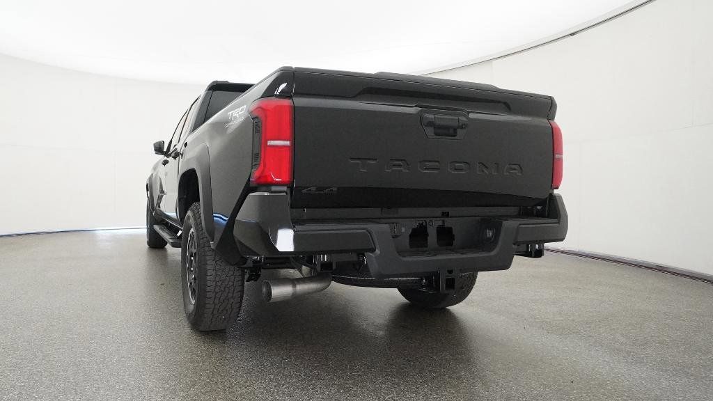 Thumbnail: 2025 Toyota Tacoma - 17